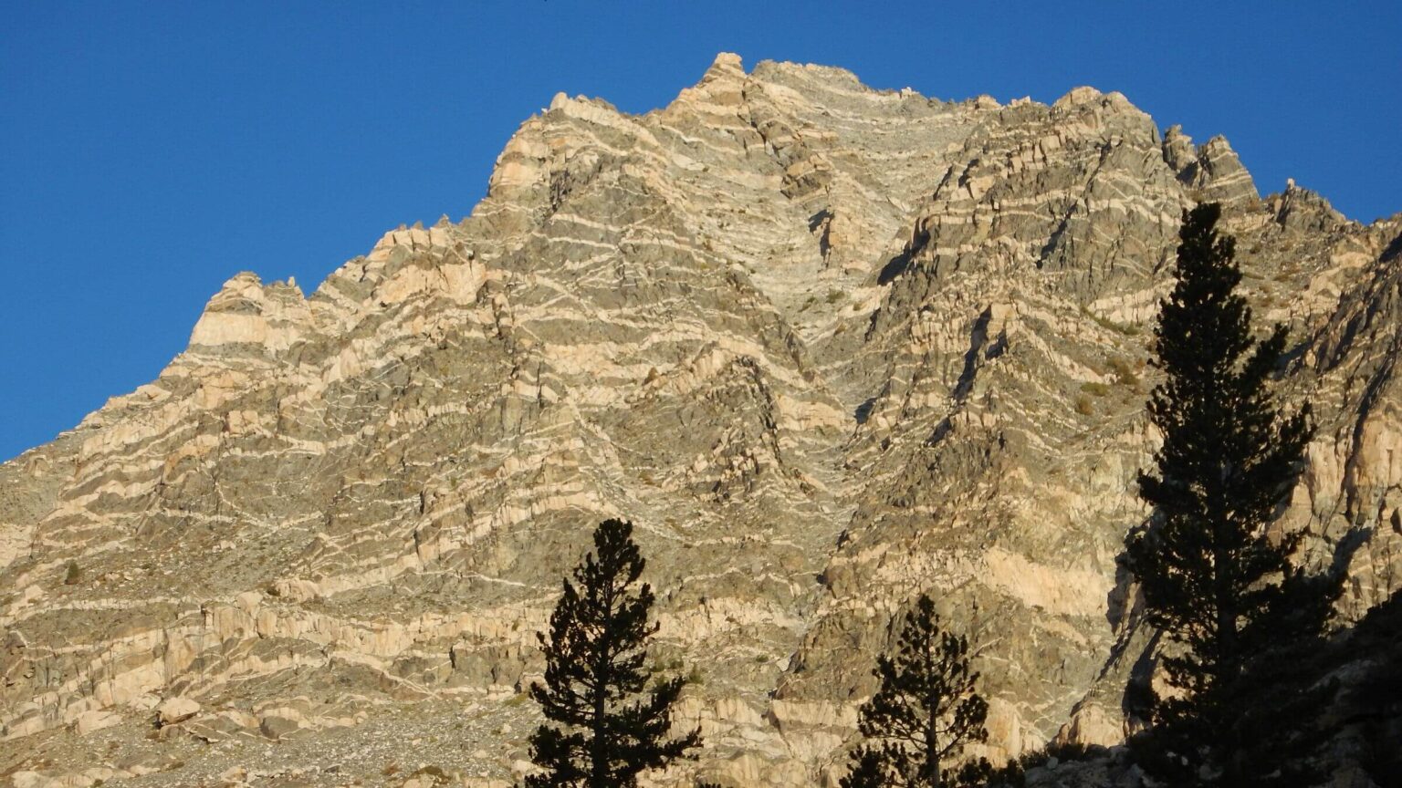 John Muir Wilderness, backpacking, Pine Creek canyon, September