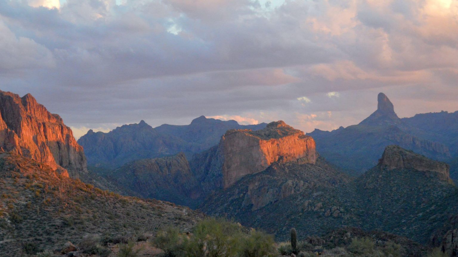 Superstition Wilderness, backpacking, Weavers Needle, December